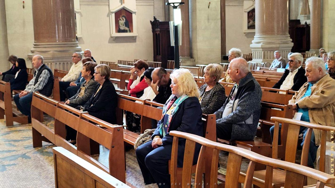 2024 11 02 AOBR MARSEILLE HOMMAGE A NOS DEFUNTS QUI REPOSENT EN ALGERIE (22).jpg